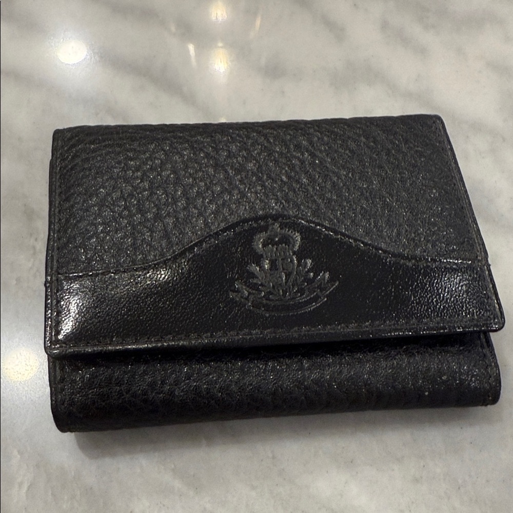 Courtenay Black Leather Keychain & Wallet